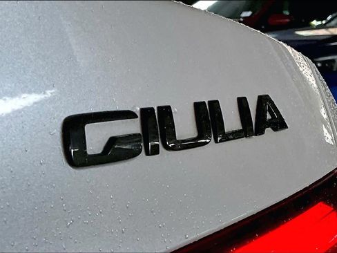 Used 2018 Alfa Romeo Giulia Ti Sport w/ Quick Order Package 22U Sport image 9