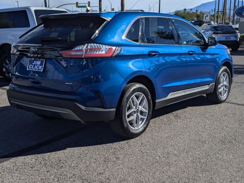 Certified 2024 Ford Edge SEL image 2