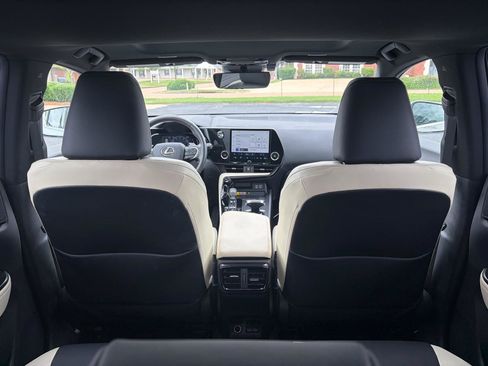 Used 2023 Lexus NX 350 AWD image 10