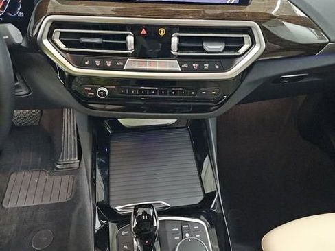 Used 2023 BMW X3 xDrive30i w/ Premium Package image 10