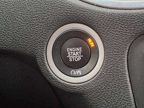 Certified 2017 Dodge Charger R/T image 23