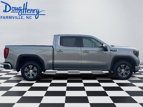 New 2026 GMC Sierra 1500 SLE w/ X31 Off-Road Package image 6
