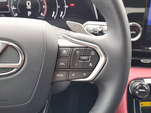 Used 2025 Lexus NX 350 AWD w/ Accessory Package (2T) image 39