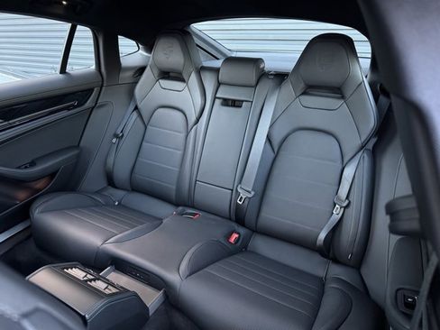 New 2026 Porsche Panamera 4 image 33