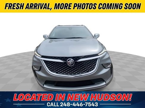 Used 2024 Buick Enclave Avenir w/ Avenir Technology Package FWD image 5