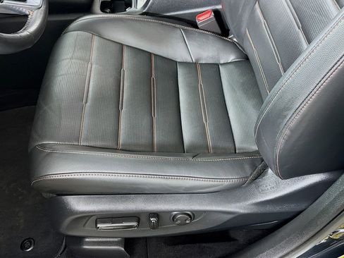 Used 2023 Honda CR-V Sport Touring image 16