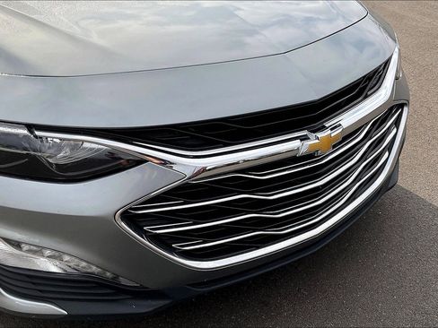 Used 2023 Chevrolet Malibu LT image 33