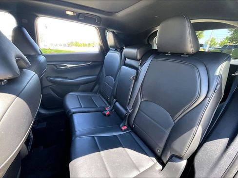 Certified 2023 INFINITI QX50 Sport AWD/4WD image 32