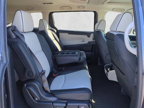 New 2026 Honda Odyssey Elite image 14