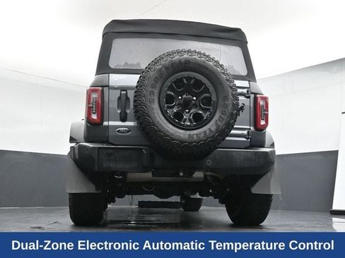 Used 2023 Ford Bronco Wildtrak image 32