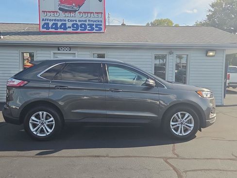 Used 2020 Ford Edge SEL w/ Cold Weather Package AWD/4WD image 2