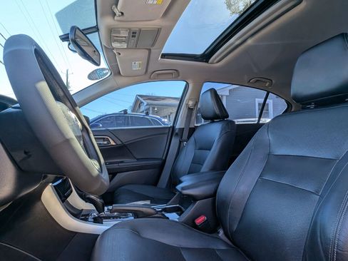 Used 2016 Honda Accord EX-L image 19