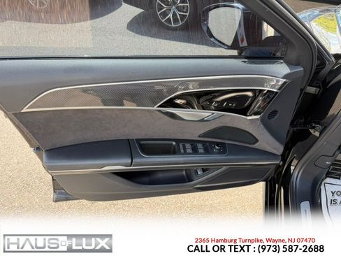 Used 2020 Audi S8 L w/ S8 Executive Package AWD/4WD image 12