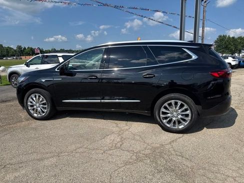 Used 2021 Buick Enclave Essence w/ Sound and Sites Package AWD/4WD image 14