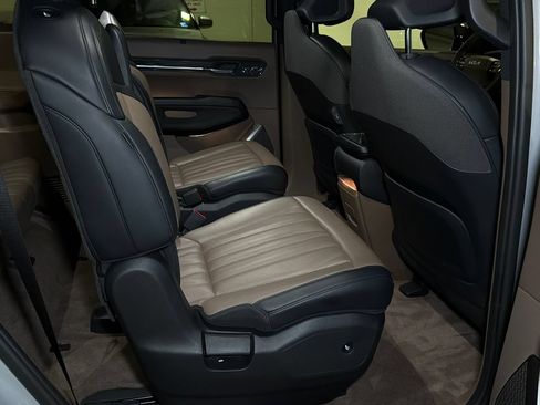 Certified 2026 Kia EV9 GT-Line AWD/4WD image 20