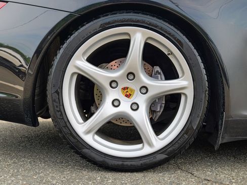 Used 2006 Porsche 911 Carrera RWD image 14