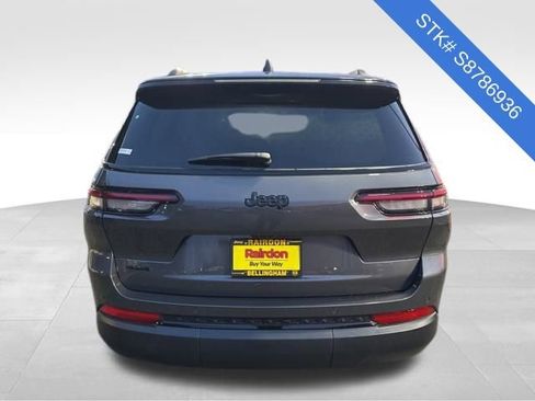 New 2025 Jeep Grand Cherokee L Limited image 5
