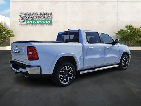 Used 2025 RAM 1500 Laramie image 5