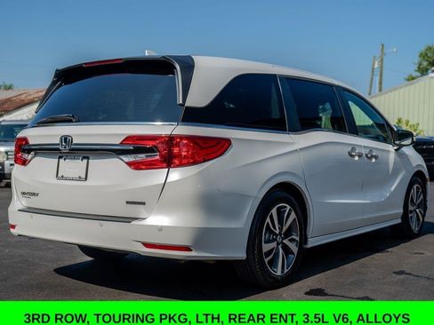 Used 2024 Honda Odyssey Touring image 8