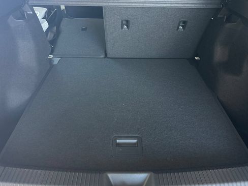 Used 2023 Volkswagen ID.4 Pro RWD image 15