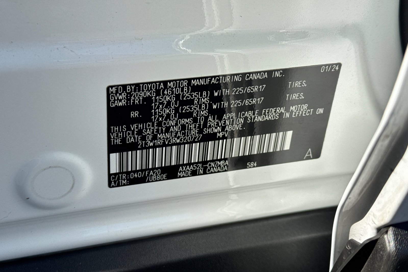 Used 2024 Toyota RAV4 XLE w/ Convenience Package FWD image 31