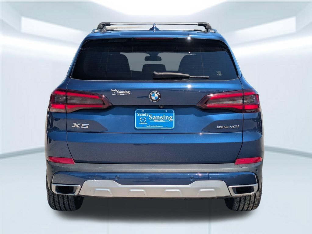 Used 2021 BMW X5 xDrive40i w/ Convenience Package AWD/4WD image 4