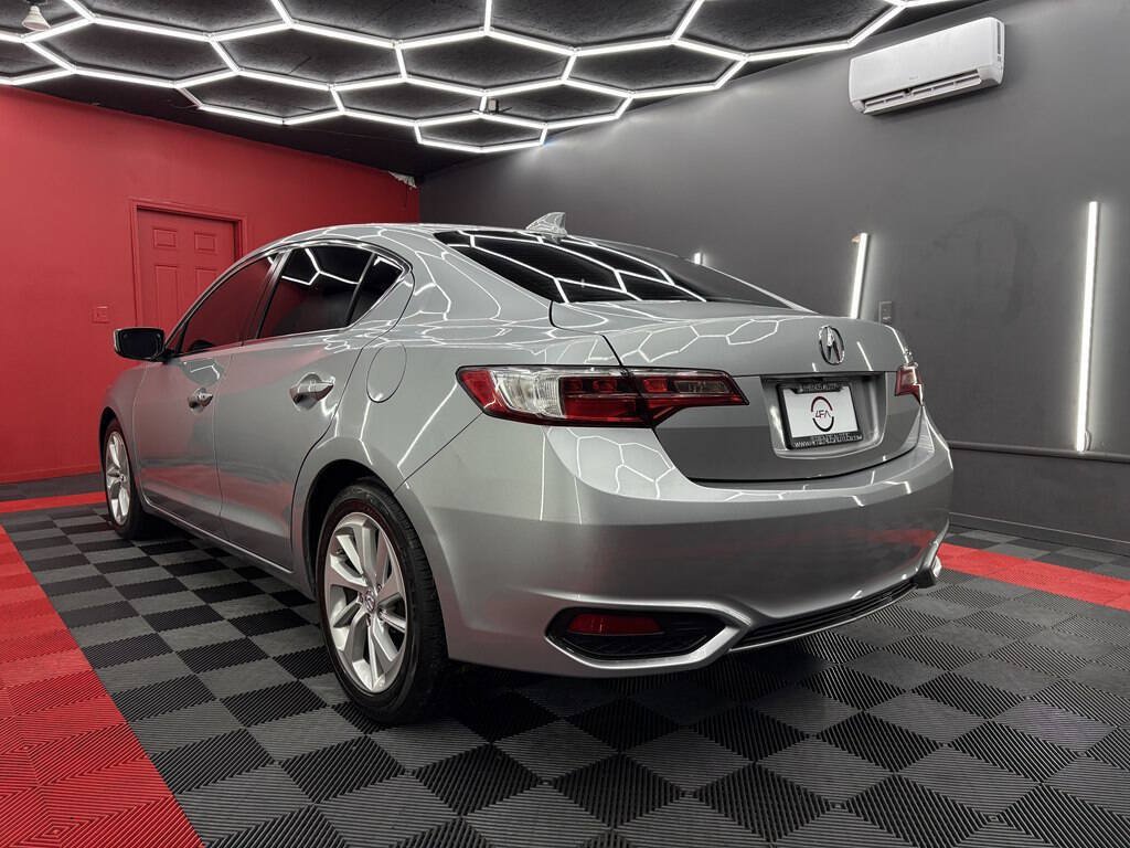 Used 2018 Acura ILX w/ Premium Package FWD image 6