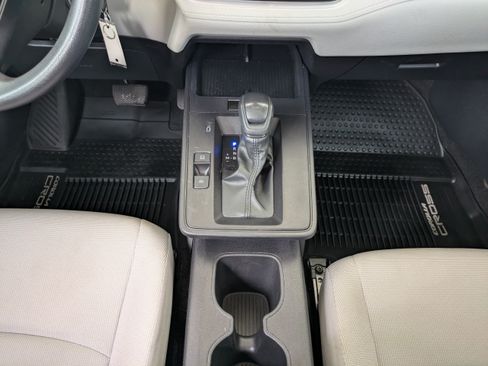 Used 2026 Toyota Corolla Cross L FWD image 24