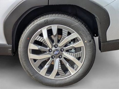 New 2025 Subaru Forester Touring image 9