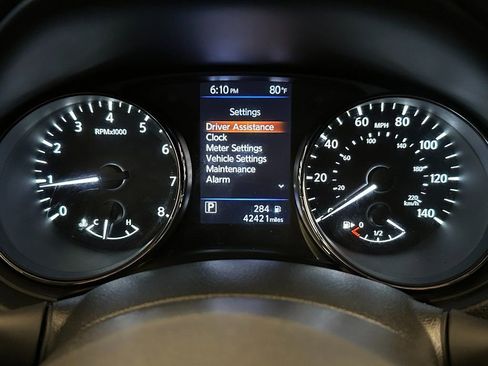 Used 2019 Nissan Rogue Sport SL image 9