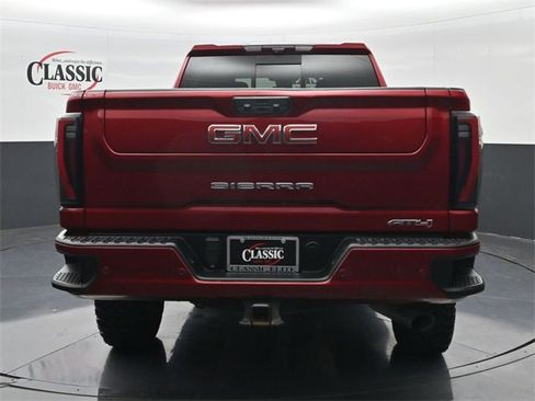 Used 2024 GMC Sierra 2500 AT4 w/ AT4 Premium Plus Package image 8