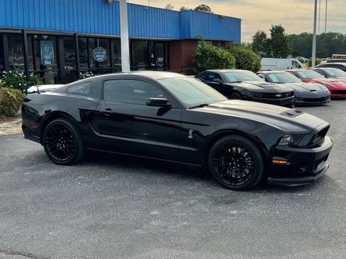Used 2014 Ford Mustang Shelby GT500 w/ Equipment Group 821A RWD image 8