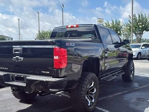 Used 2017 Chevrolet Silverado 1500 LT w/ All Star Edition AWD/4WD image 7