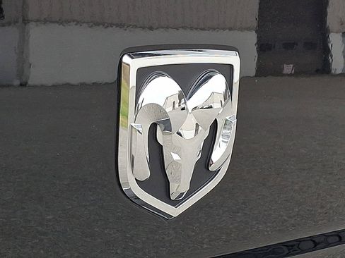 Used 2024 RAM 1500 Classic SLT image 30