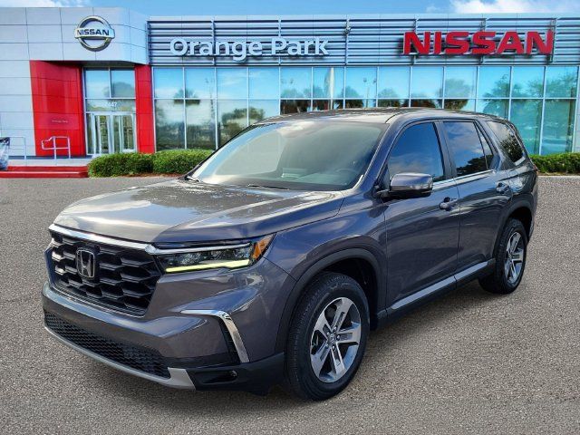 Used 2023 Honda Pilot EX-L image 4