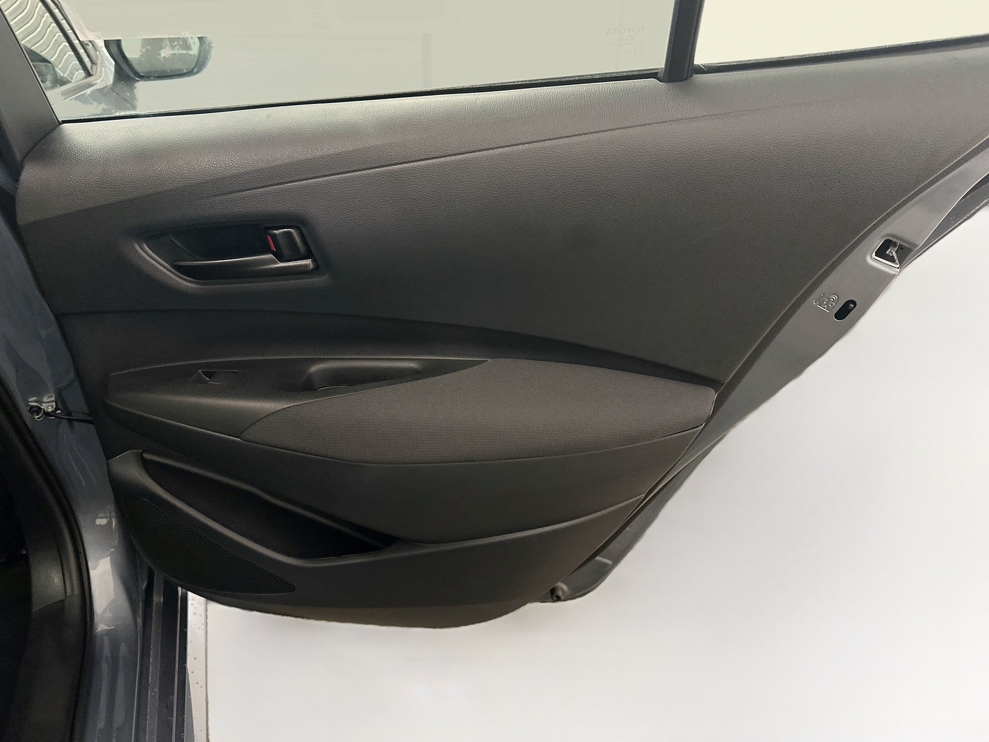 Used 2026 Toyota Corolla LE FWD image 30