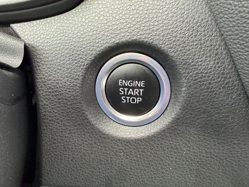 Certified 2024 Toyota Corolla SE image 29