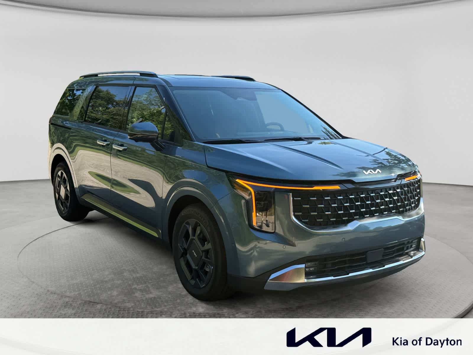 New 2027 Kia Carnival SX FWD image 3