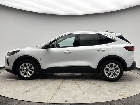 Used 2023 Ford Escape Active image 2