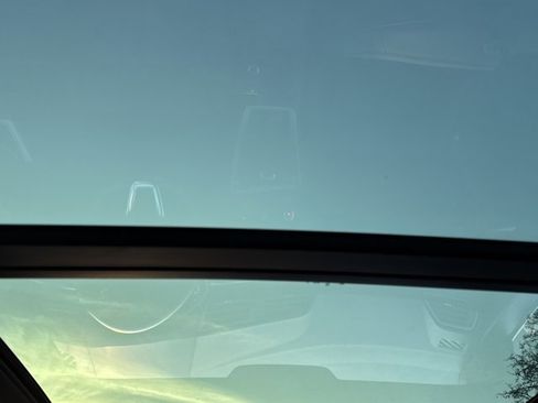 Used 2023 Audi Q3 2.0T Premium w/ Convenience Package image 15