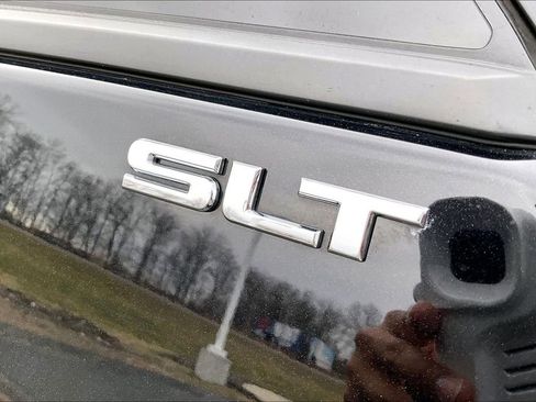 Used 2020 GMC Terrain SLT w/ Preferred Package AWD/4WD image 24