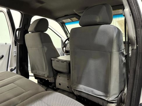 Used 2016 Ford F550 2WD Crew Cab Super Duty image 16