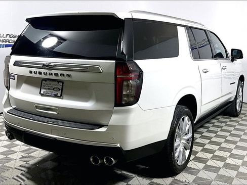Used 2023 Chevrolet Suburban High Country AWD/4WD image 9
