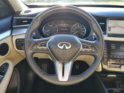 Used 2021 INFINITI QX50 Essential image 29