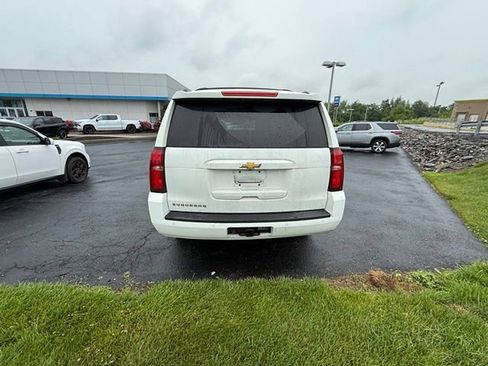 Used 2018 Chevrolet Suburban LT AWD/4WD image 7