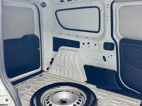 Used 2019 RAM ProMaster City Tradesman FWD image 12