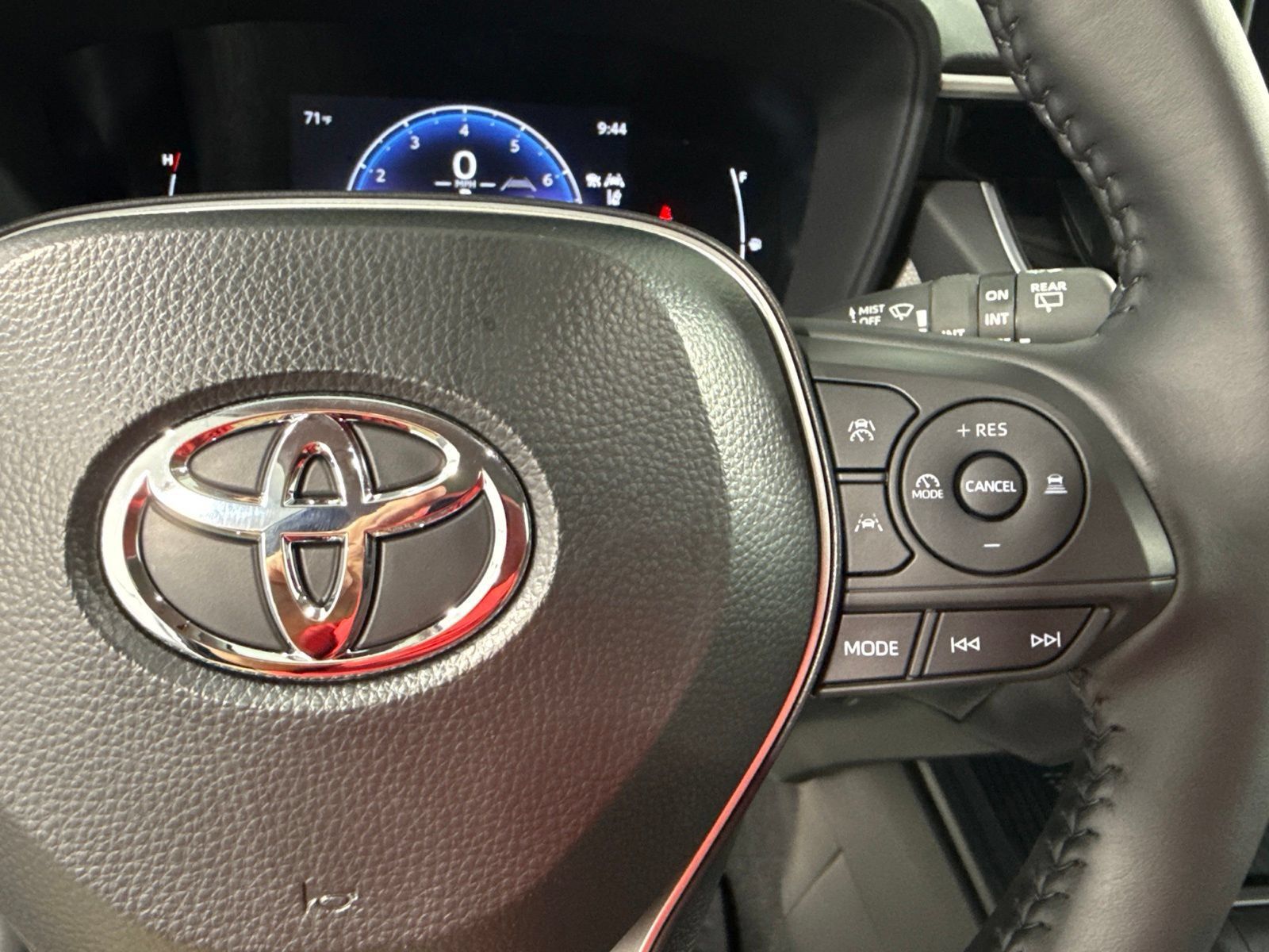 New 2026 Toyota Corolla Cross LE AWD/4WD image 32