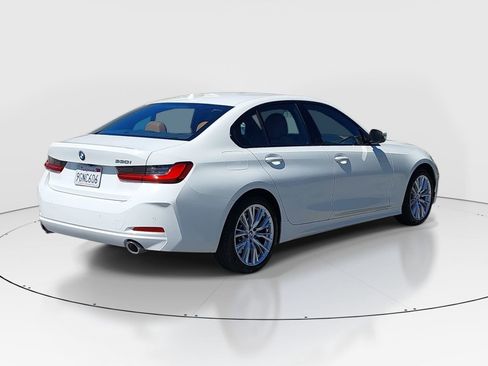 Used 2023 BMW 330i Sedan RWD image 7