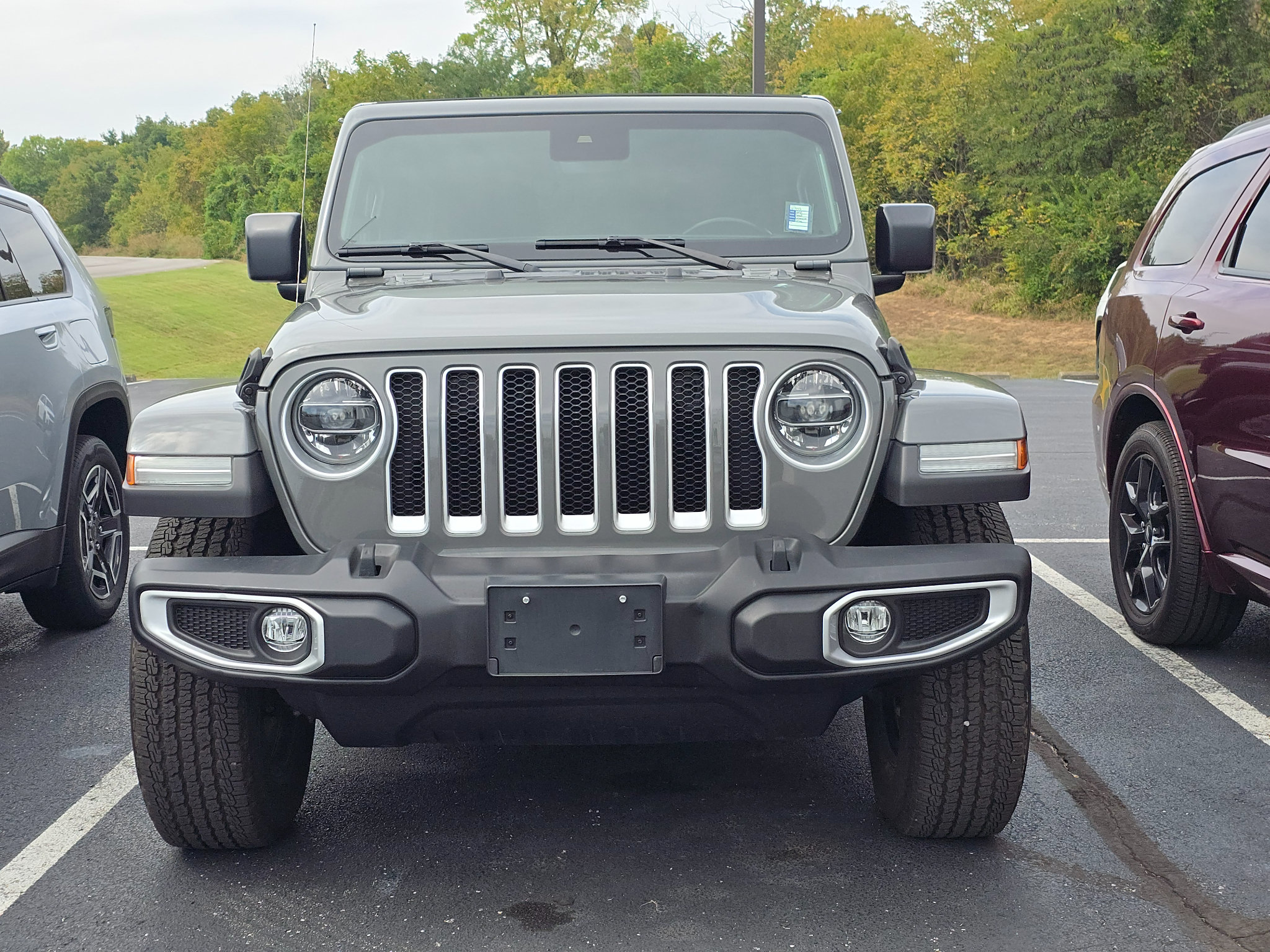 Used 2021 Jeep Wrangler Unlimited Sahara AWD/4WD image 8