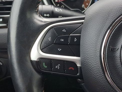 Used 2019 Jeep Compass Limited AWD/4WD image 21